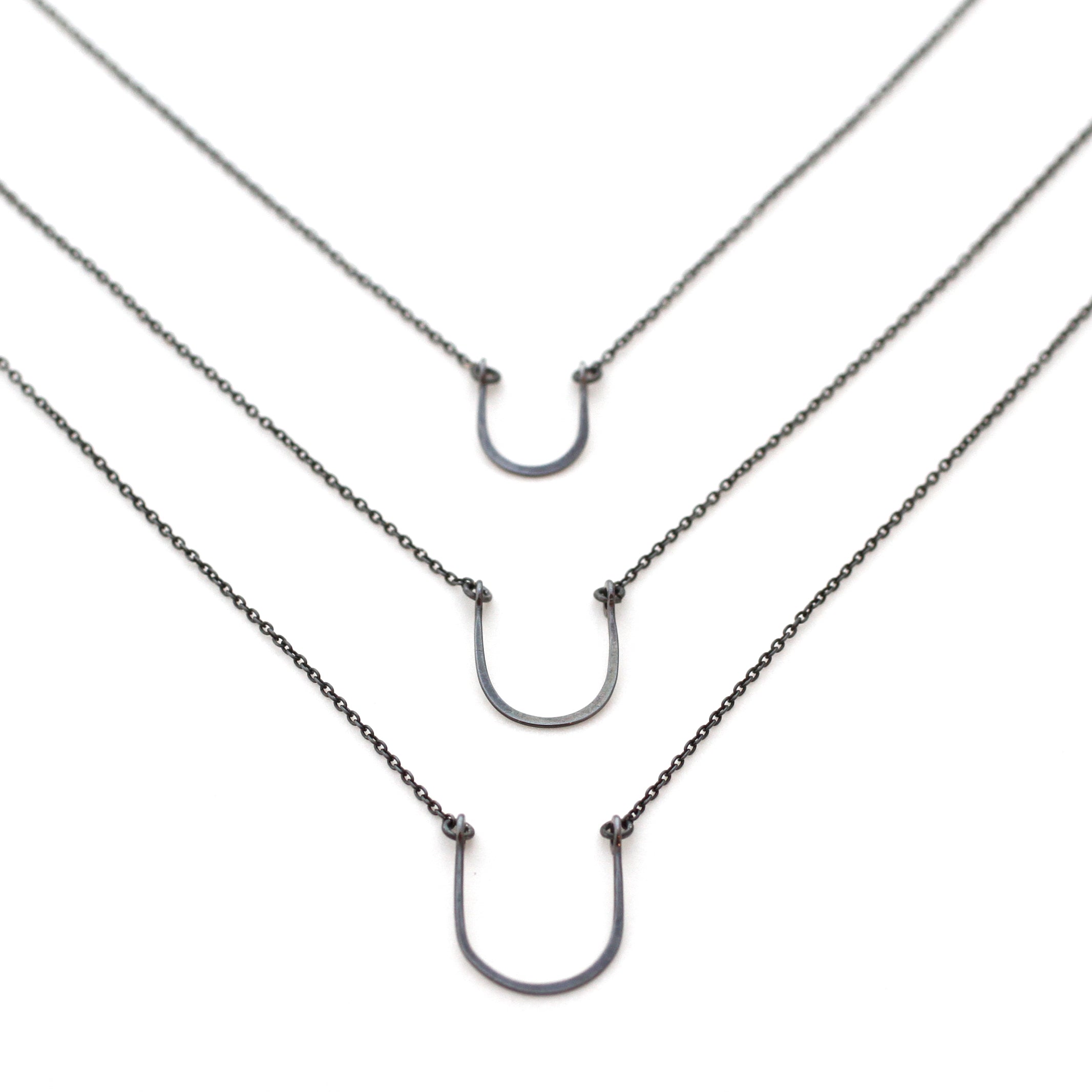 Arch Necklace (Medium)